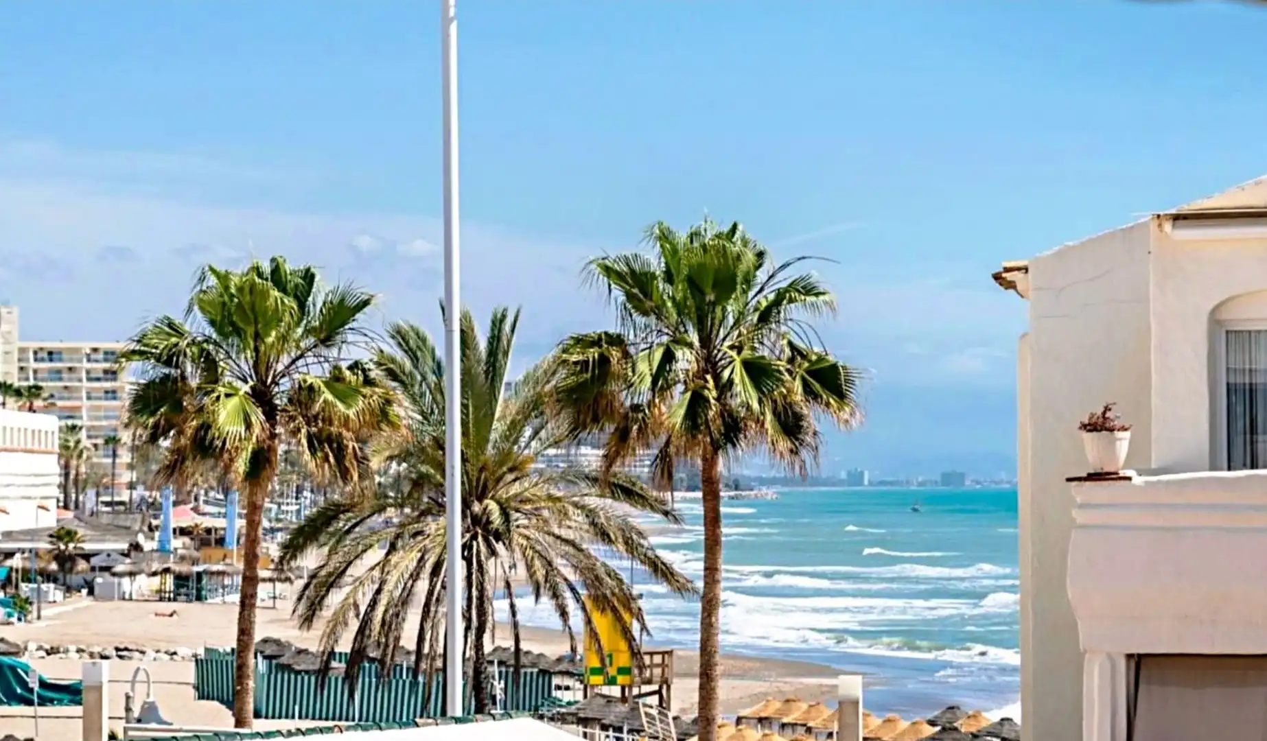 Außenansicht von Wohnung zum Verkauf in Benalmádena mit Klimaanlage, Heizung und Terrasse