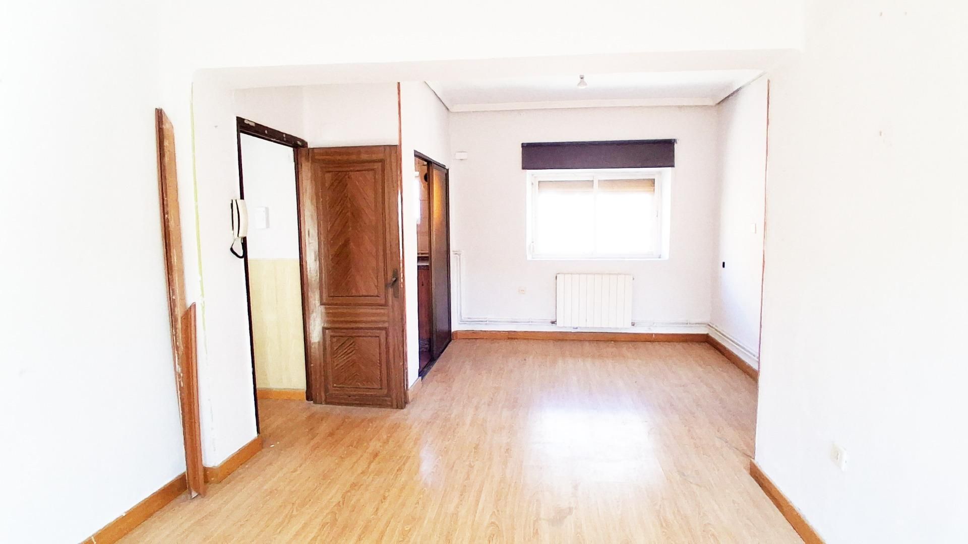 Bedroom of Flat for sale in Salamanca Capital