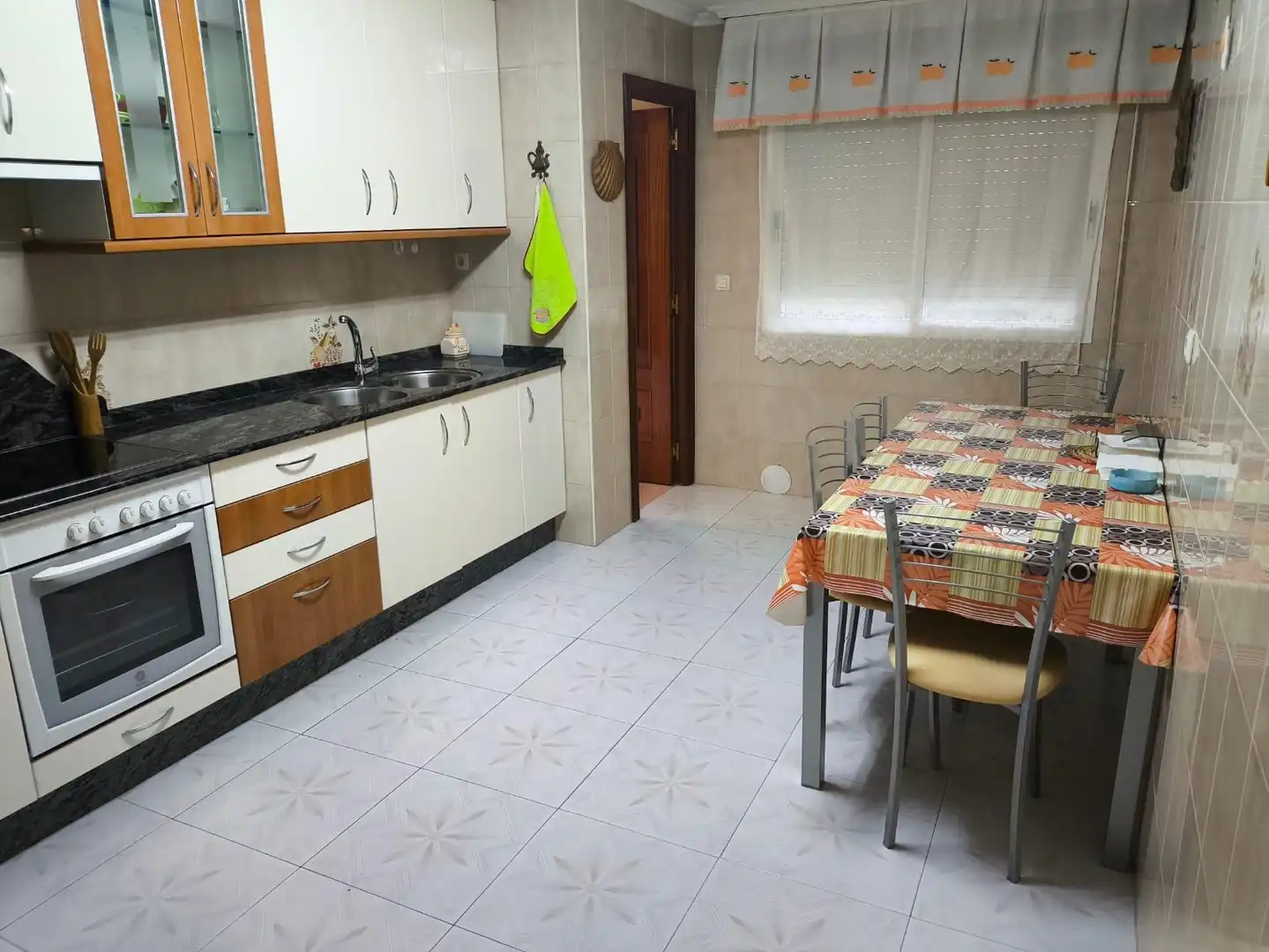 Kitchen of Flat for rent in Laxe  with Heating and Furnished