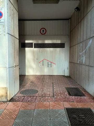 Garaje en Alquiler en Condesa de Sagasta en Centro Ciudad