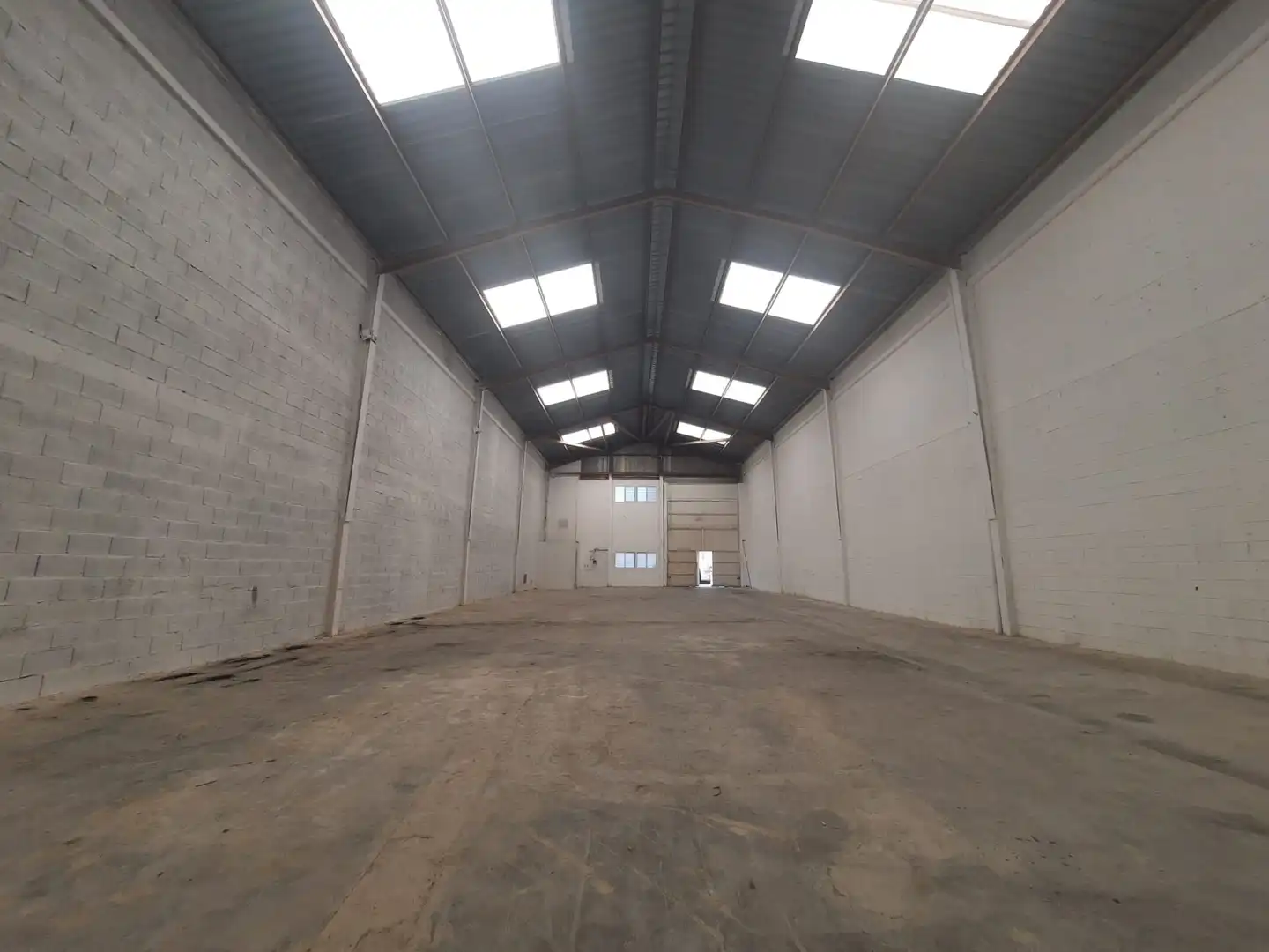 Fabrikhallen zur Miete in Castellón de la Plana / Castelló de la Plana
