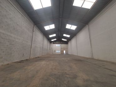 Nave industrielle à louer à Carrer de Suècia
