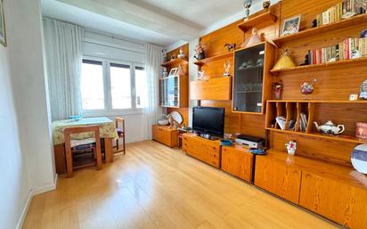 Living room of Flat for sale in  Barcelona Capital  with Balcony