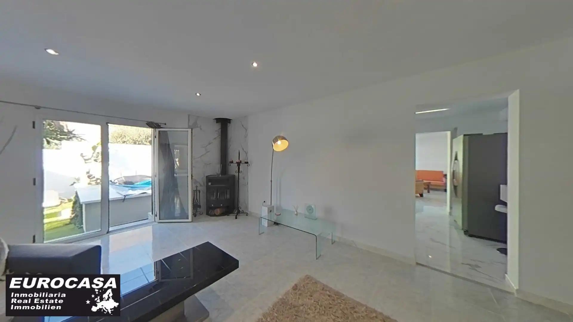 Haus oder Chalet zum Verkauf in La Nucia mit Privatgarten, Terrasse und Abstellraum