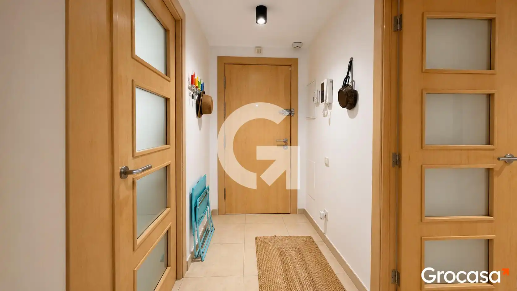 Wohnung zum Verkauf in Lloret de Mar mit Klimaanlage, Terrasse und Gemeinschaftspool