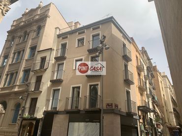 Business premises to rent in Carrer Major 90