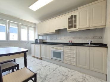 Flat with lift to rent in Gijón - Calle Avelino Gonzalez Mallada