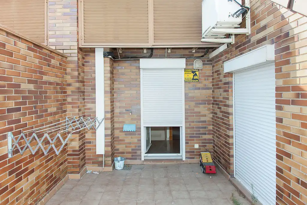 Maison jumelée à vendre à C/ Ibón de Ordiceto, imagen 21