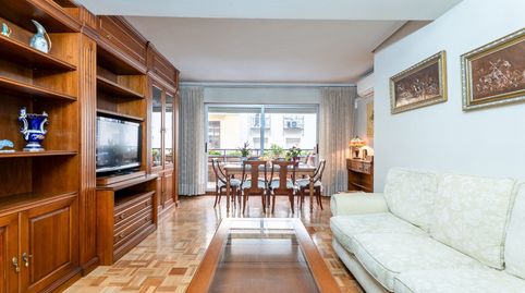 Foto 3 de Piso en venta en Eduardo Benot, Argüelles, Madrid Capital