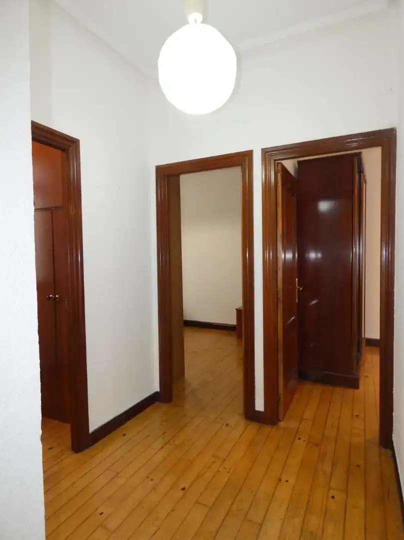 Piso con ascensor en venta en Eguiluz Antonio Médico Kalea, imagen 31