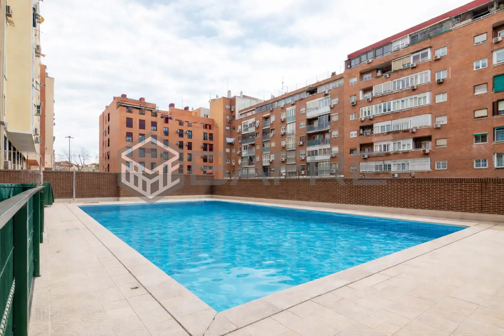 Flat for sale in Adelfas