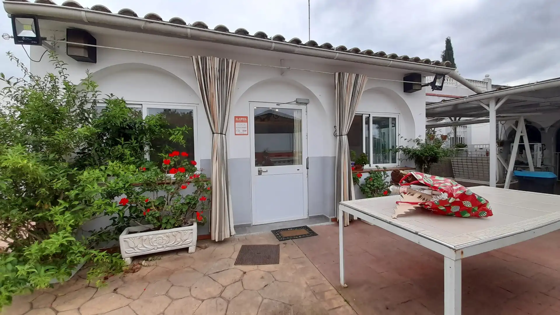 Houses for sale in Córdoba  with Air Conditioner, Heating and Private garden