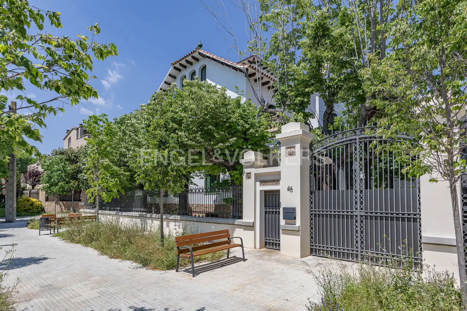 Exterior view of Houses for rent in Sant Cugat del Vallès  with Air Conditioner, Heating and Private garden