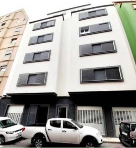 Local comercial en Alquiler en Calle Anselmo J. Benitez, 5 en Duggi - Rambla - Los Hoteles