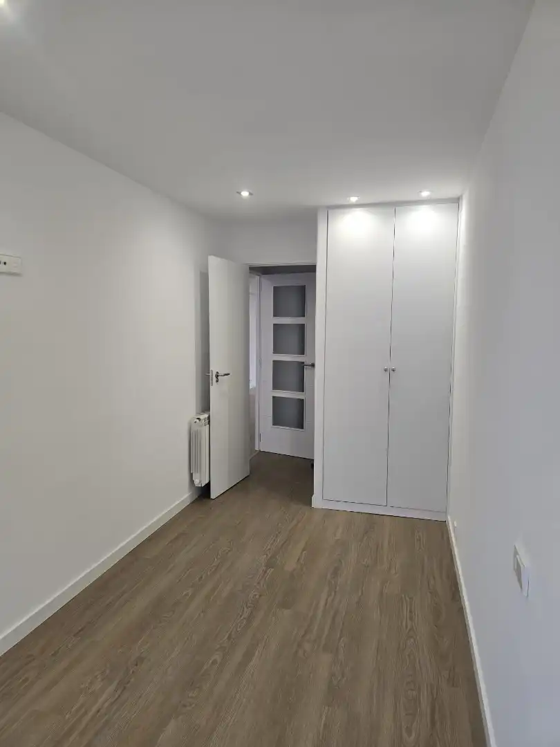 Bedroom of Flat for rent in Vigo 
