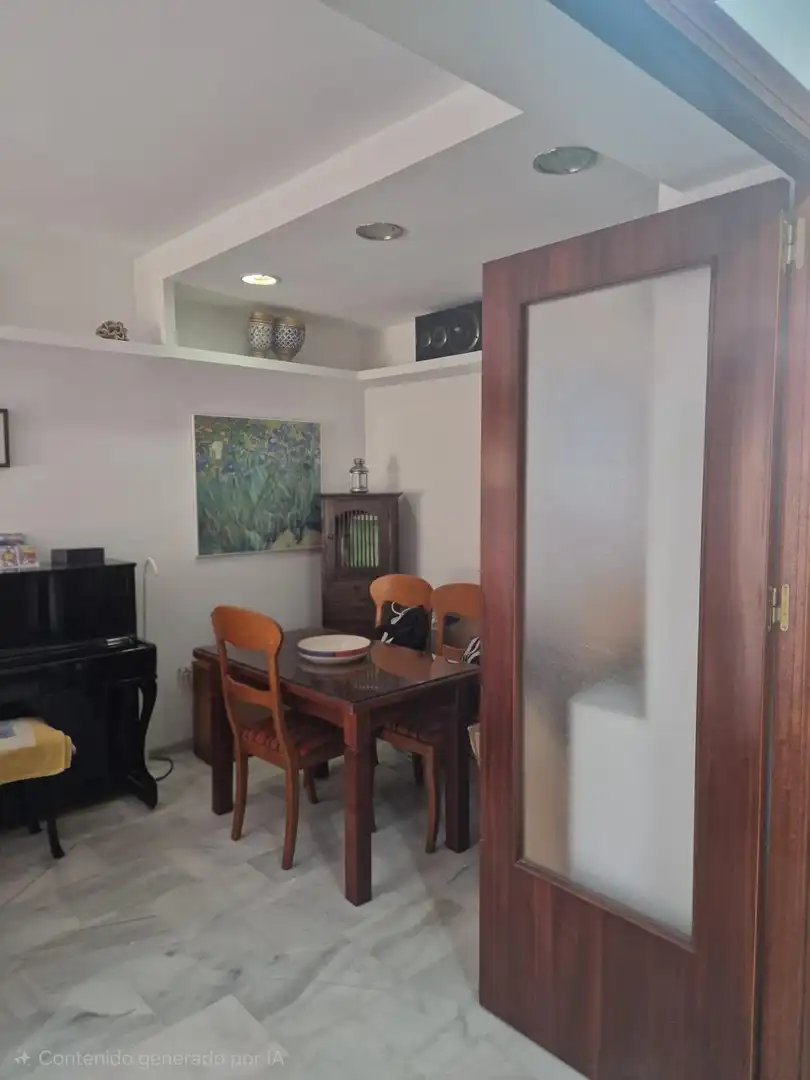 Menjador de Casa adosada en venda en Puerto Real amb Aire condicionat, Jardí privat i Traster