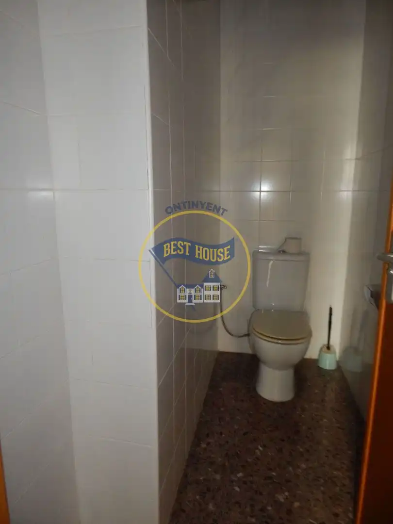 Business premises for sale in Sant Josep - Zona Hospital, imagen 26