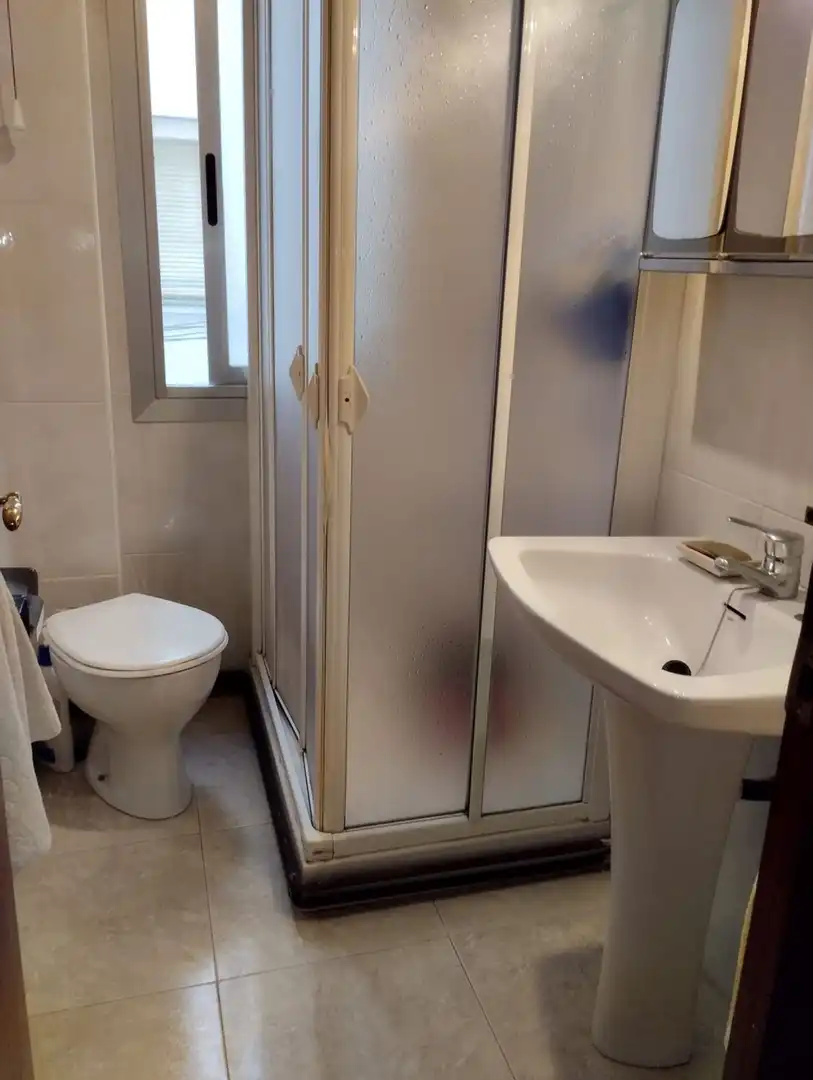 Bany de Pis en venda en  Logroño