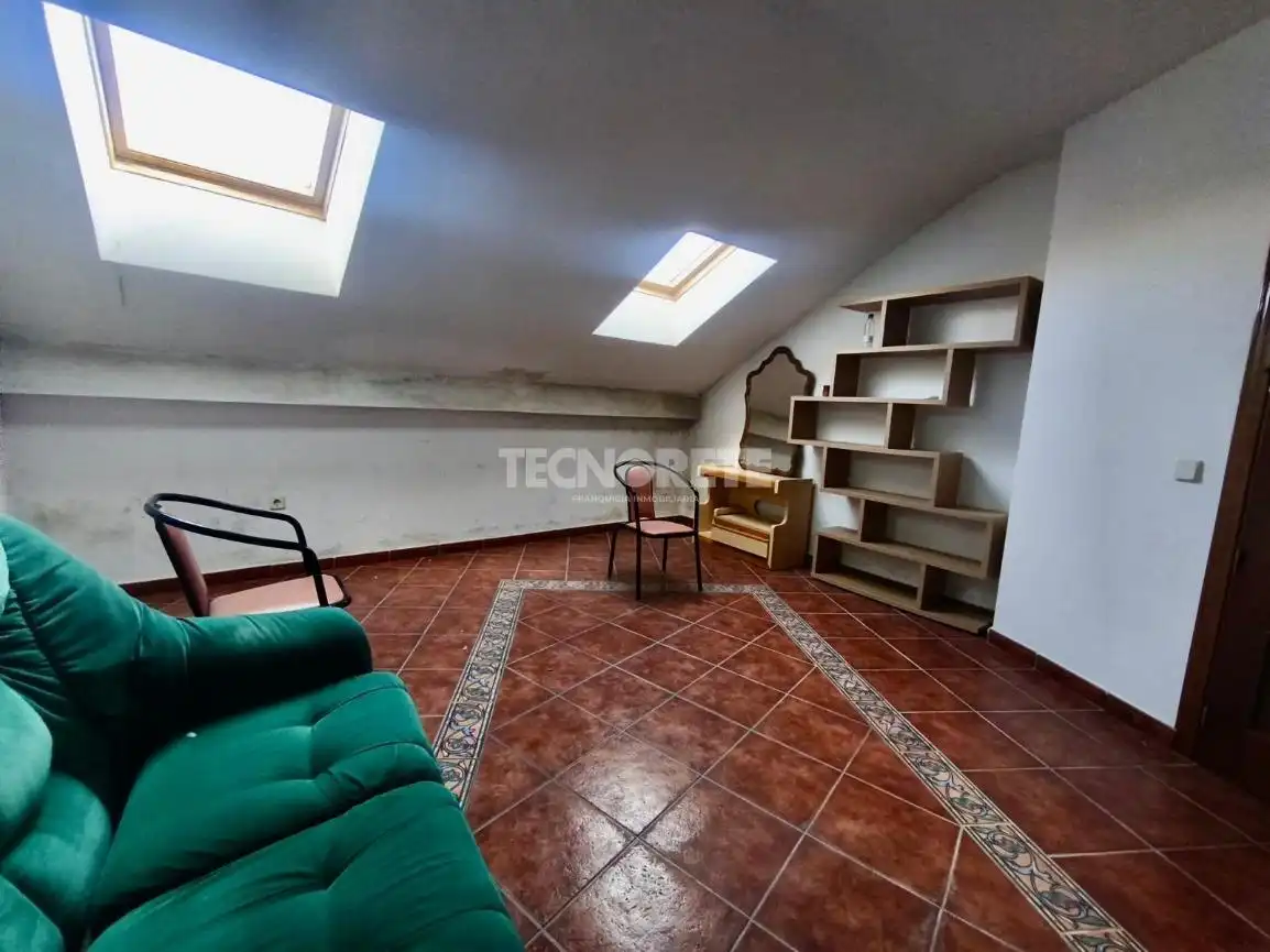 Edificio en venta en Villaluenga de la Sagra