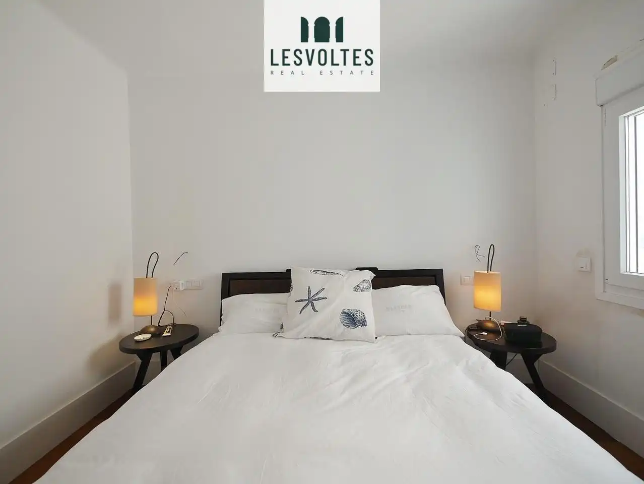 Habitación de Apartamento en venta en Palamós con Calefacción, Parquet y Balcón