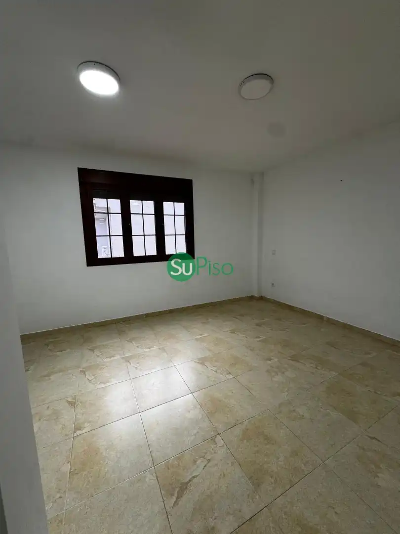 Piso de alquiler en Avenida Rufino Rubio, 10, Yeles