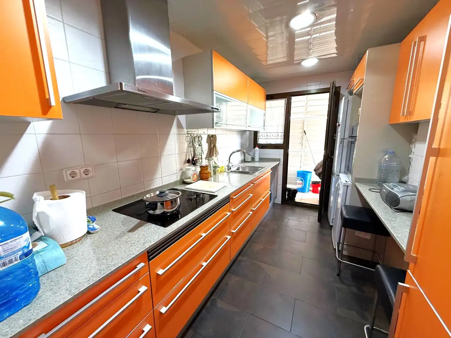 Cocina de Piso en venta en Sant Andreu de la Barca con Aire acondicionado, Calefacción y Terraza