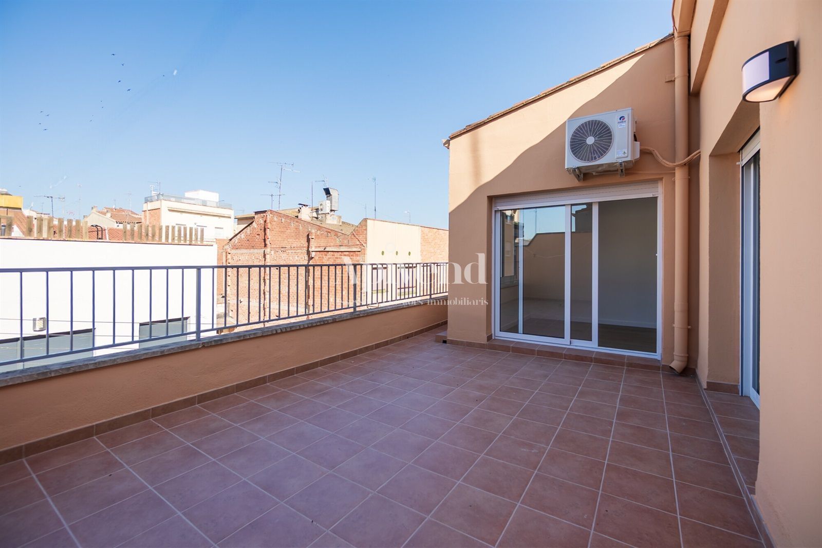 Terrassa de Àtic en venda en Figueres amb Aire condicionat, Calefacció i Terrassa
