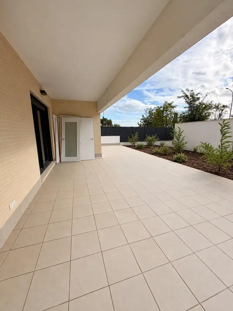 Erdgeschosswohnung mit Pool zum Verkauf in Calle SANTA ANGELA DE LA CRUZ, imagen 2