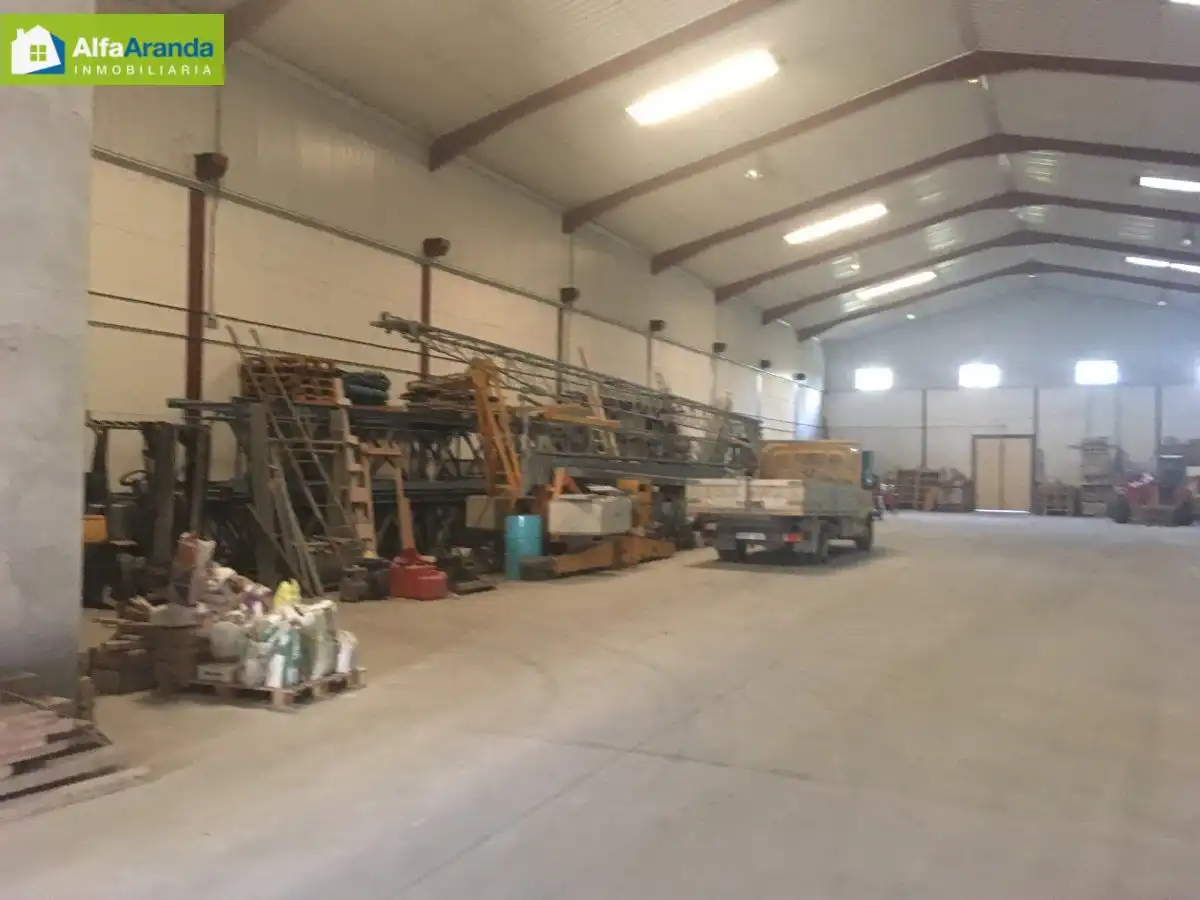 Nau industrial en venda en Aranda de Duero
