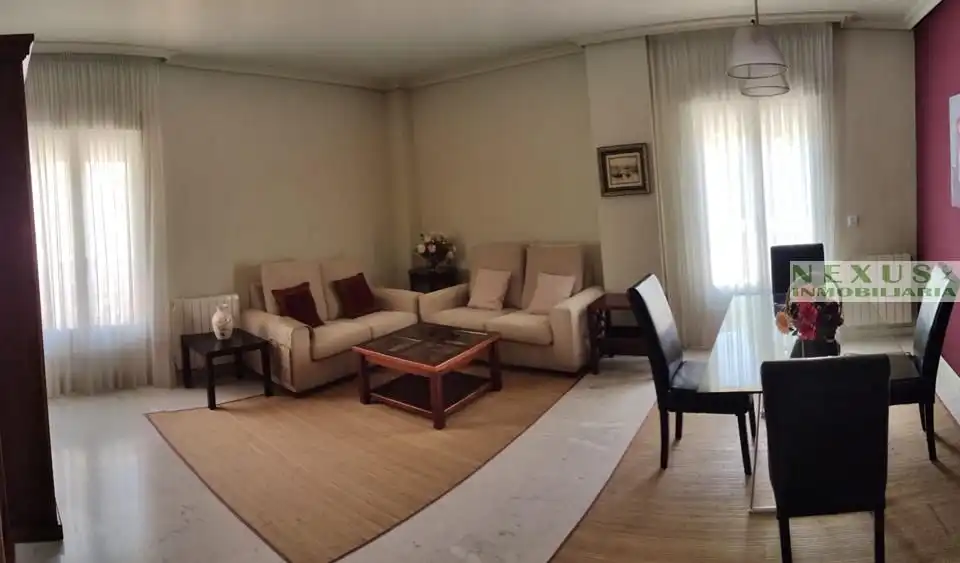 Living room of Flat for rent in Cáceres Capital  with Air Conditioner, Heating and Furnished