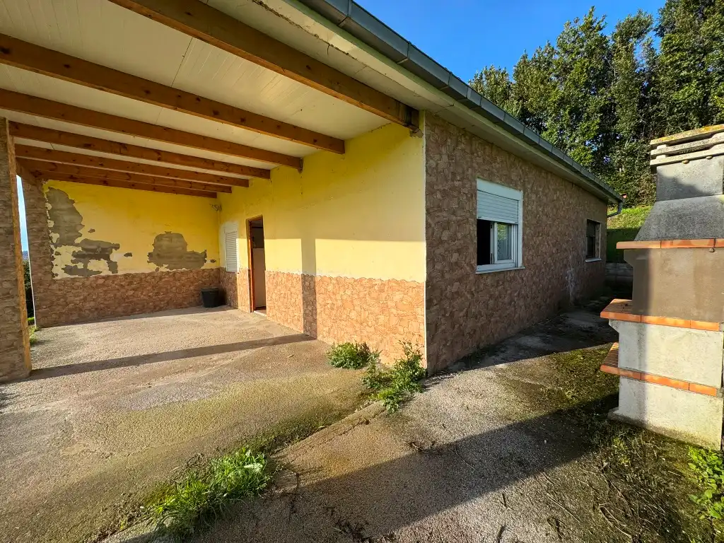 Außenansicht von Residential zum Verkauf in Gijón 