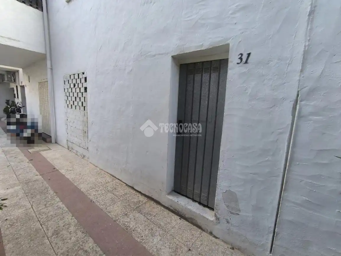 Local comercial en venda a Selwo