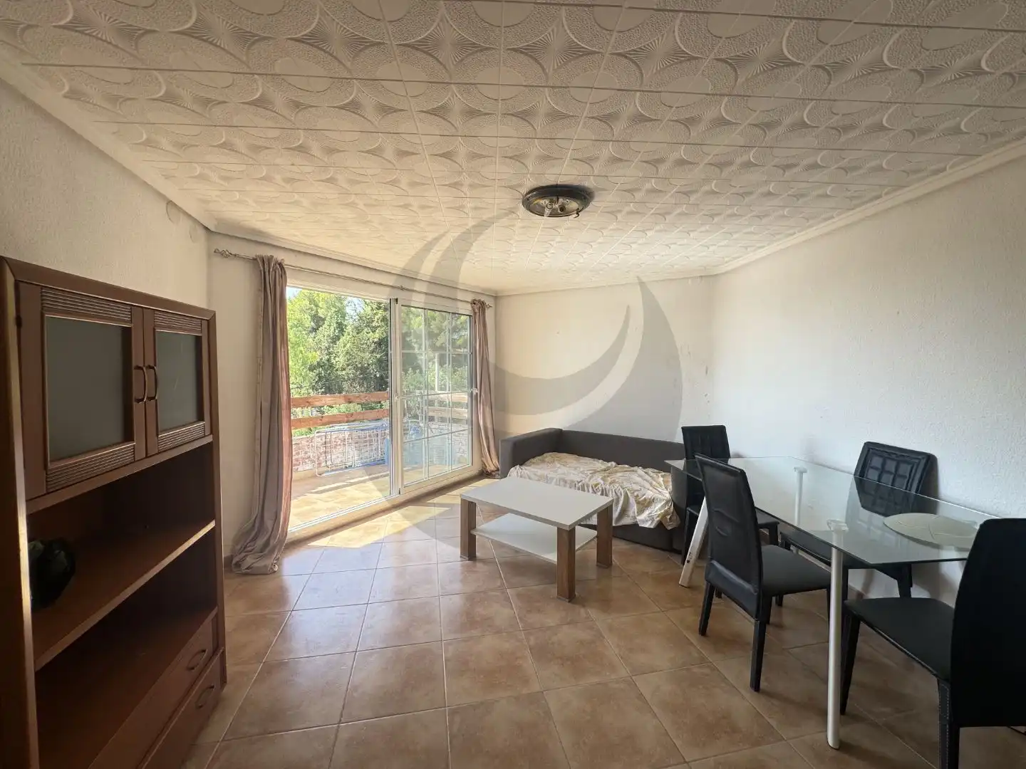 Terraza de Piso en venta en Chiva con Balcón