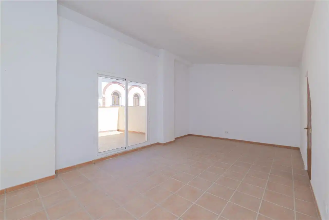 Piso en venta en Teba