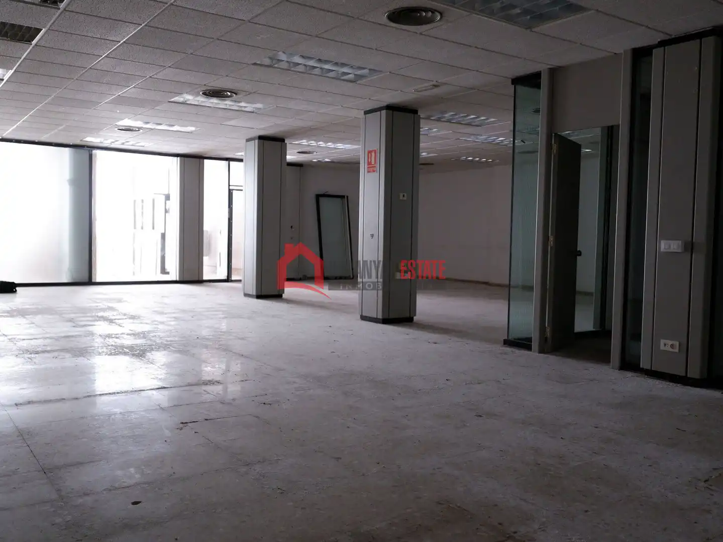 Local comercial de lloguer a Puerto de Sagunto, imagen 3