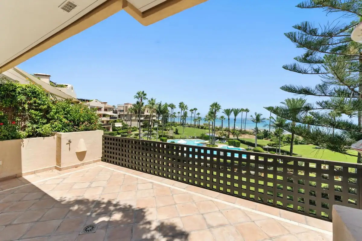Piso con ascensor en venta en Benamara - Atalaya, imagen 3