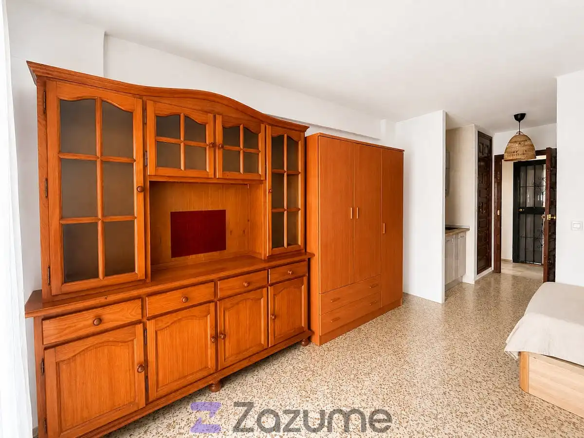 Sala de estar de Apartamento de alquiler en Vélez-Málaga con Terraza, Piscina y Amueblado