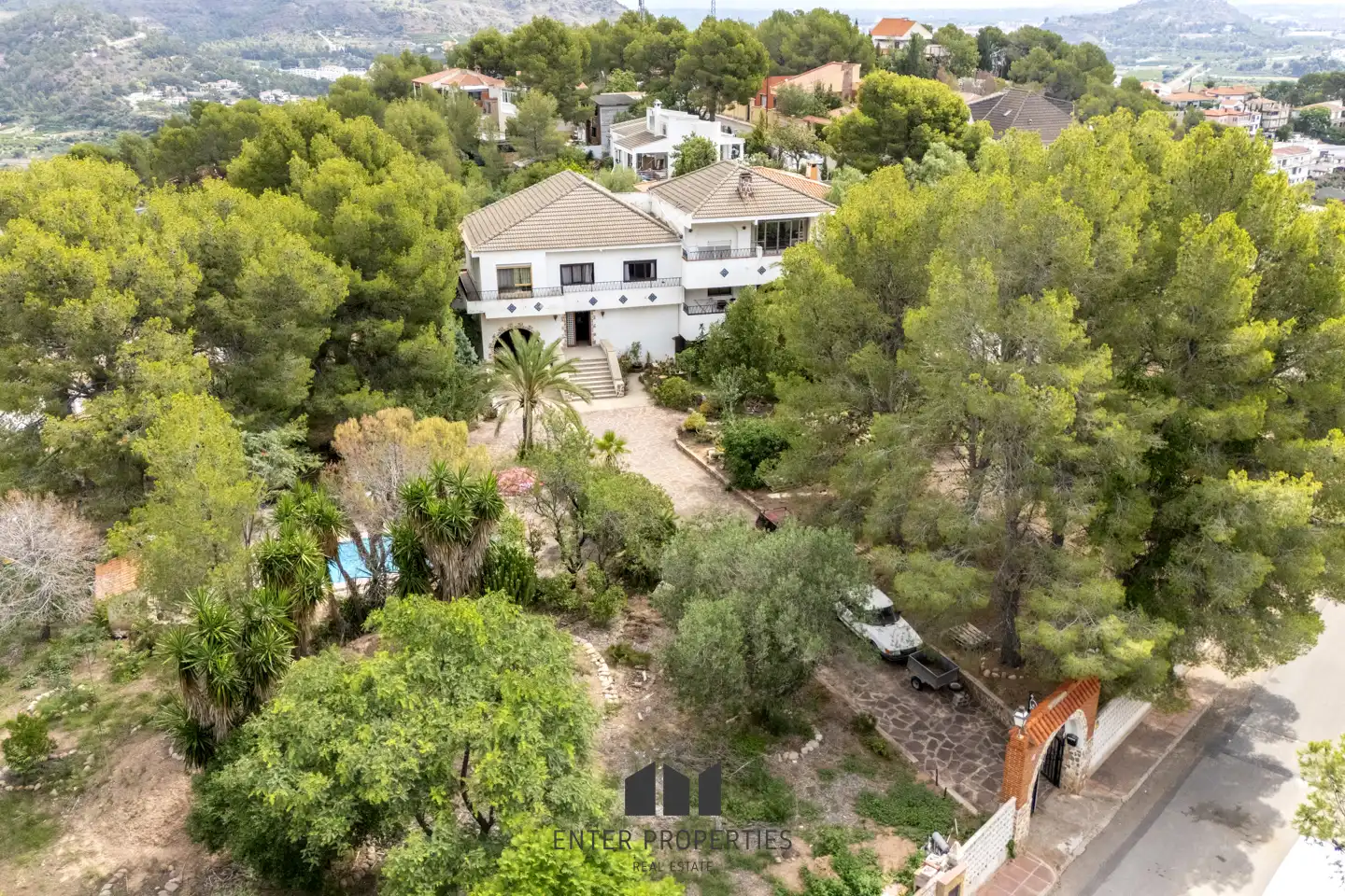 Villa avec piscine à vendre à Gilet