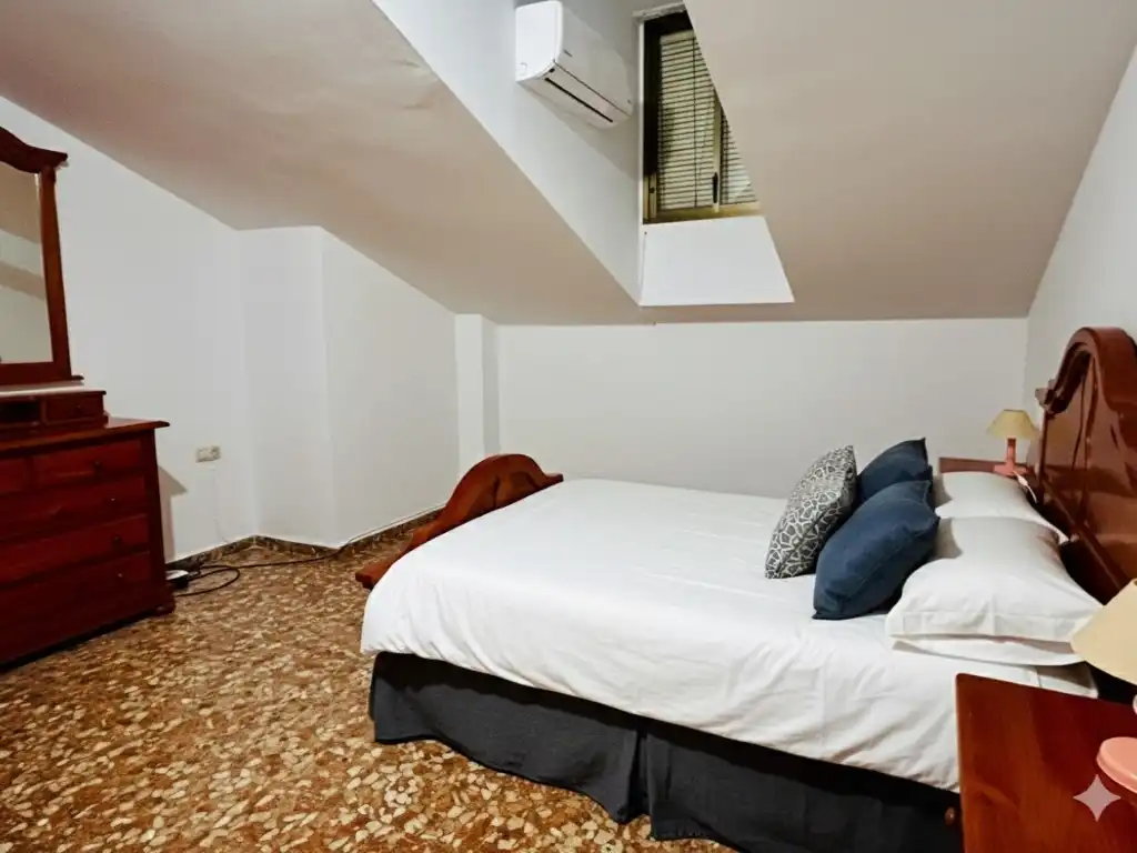 Habitación de Ático en venta en Archidona con Aire acondicionado