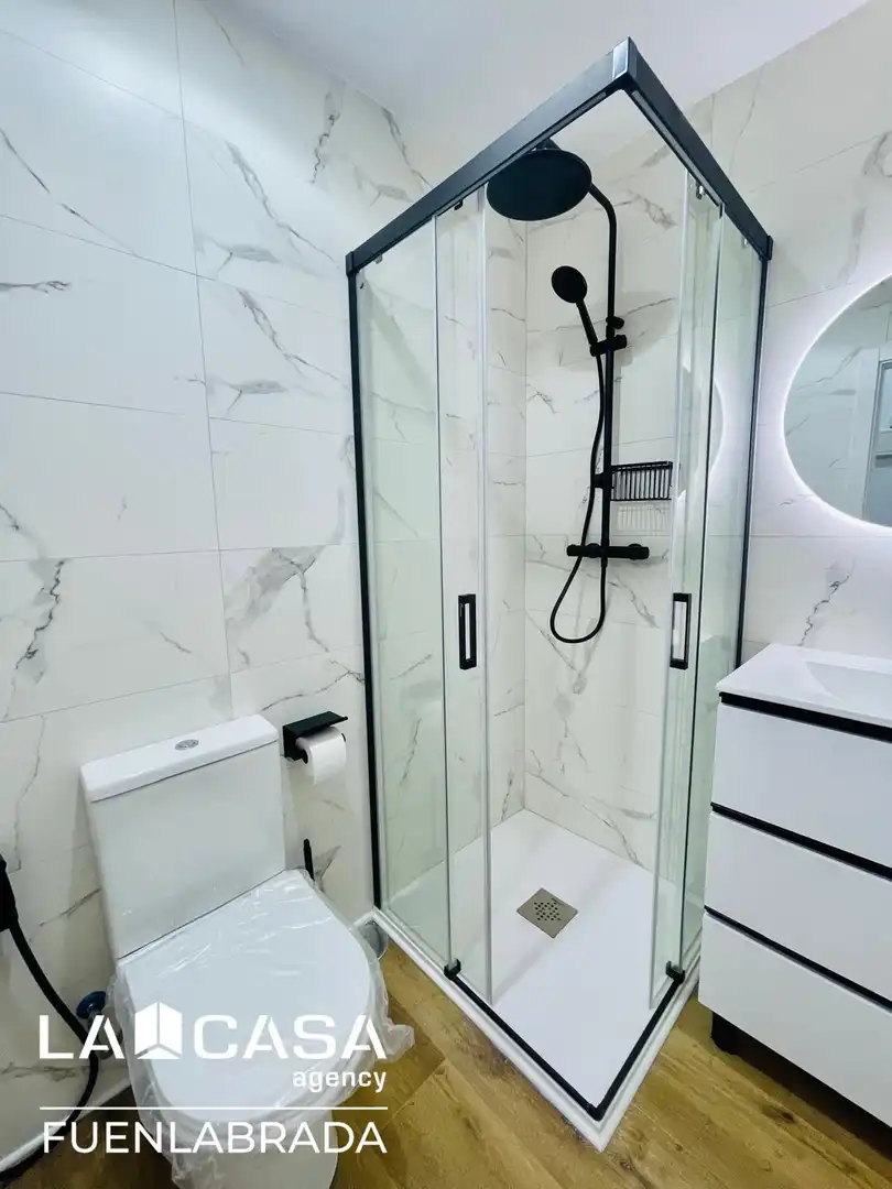 Baño de Ático en venta en Fuenlabrada con Aire acondicionado y Terraza