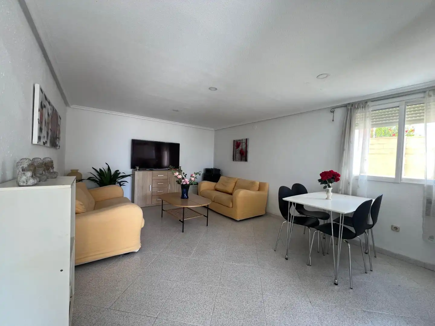 Living room of Houses for rent in La Nucia  with Heating, Private garden and Furnished