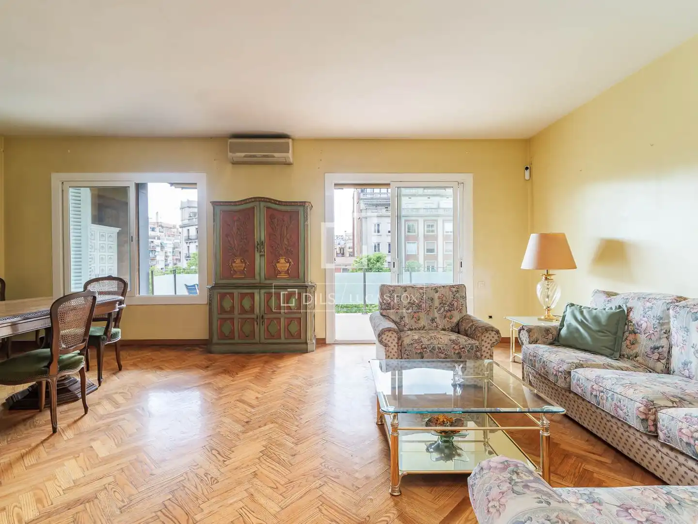 Flat with terrace for sale in Eixample, imagen 2