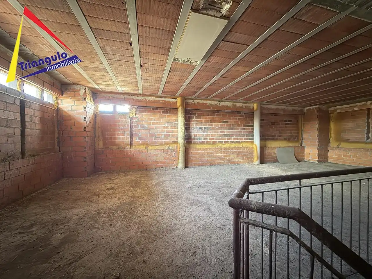Local comercial en venta en La Lastrilla, imagen 3