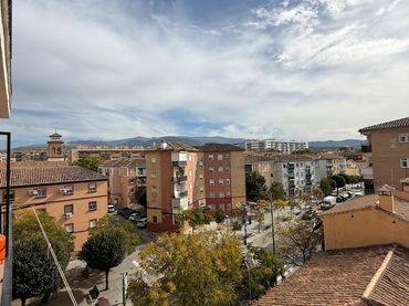 Pis amb balcó de lloguer a Zaidín