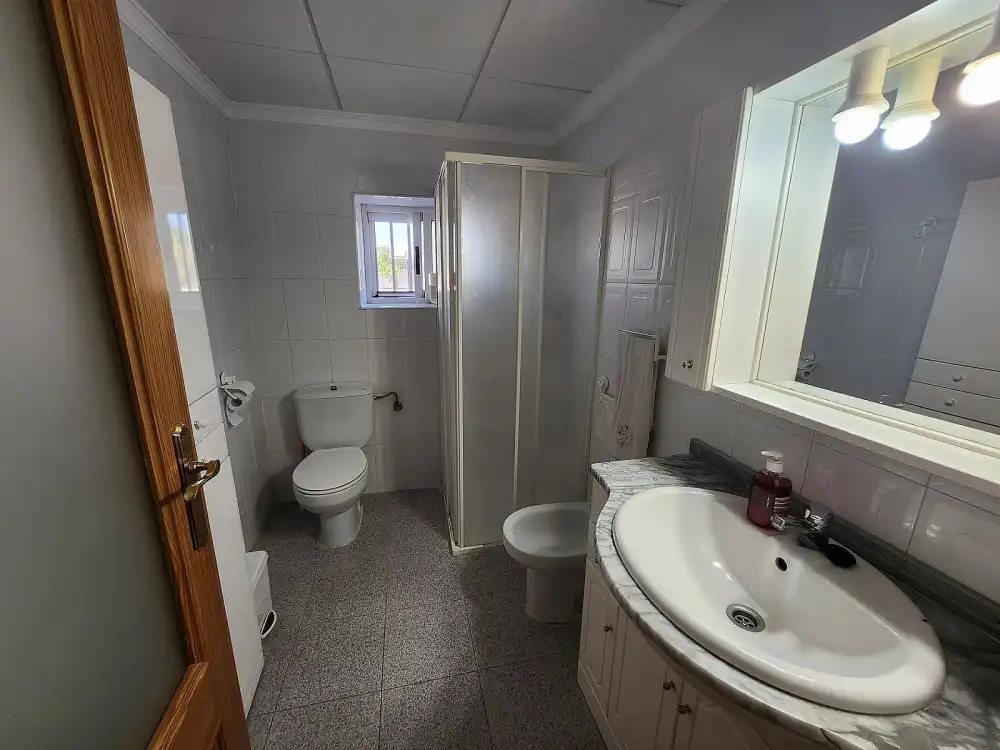 Bathroom of Houses for sale in Villena  with Furnished