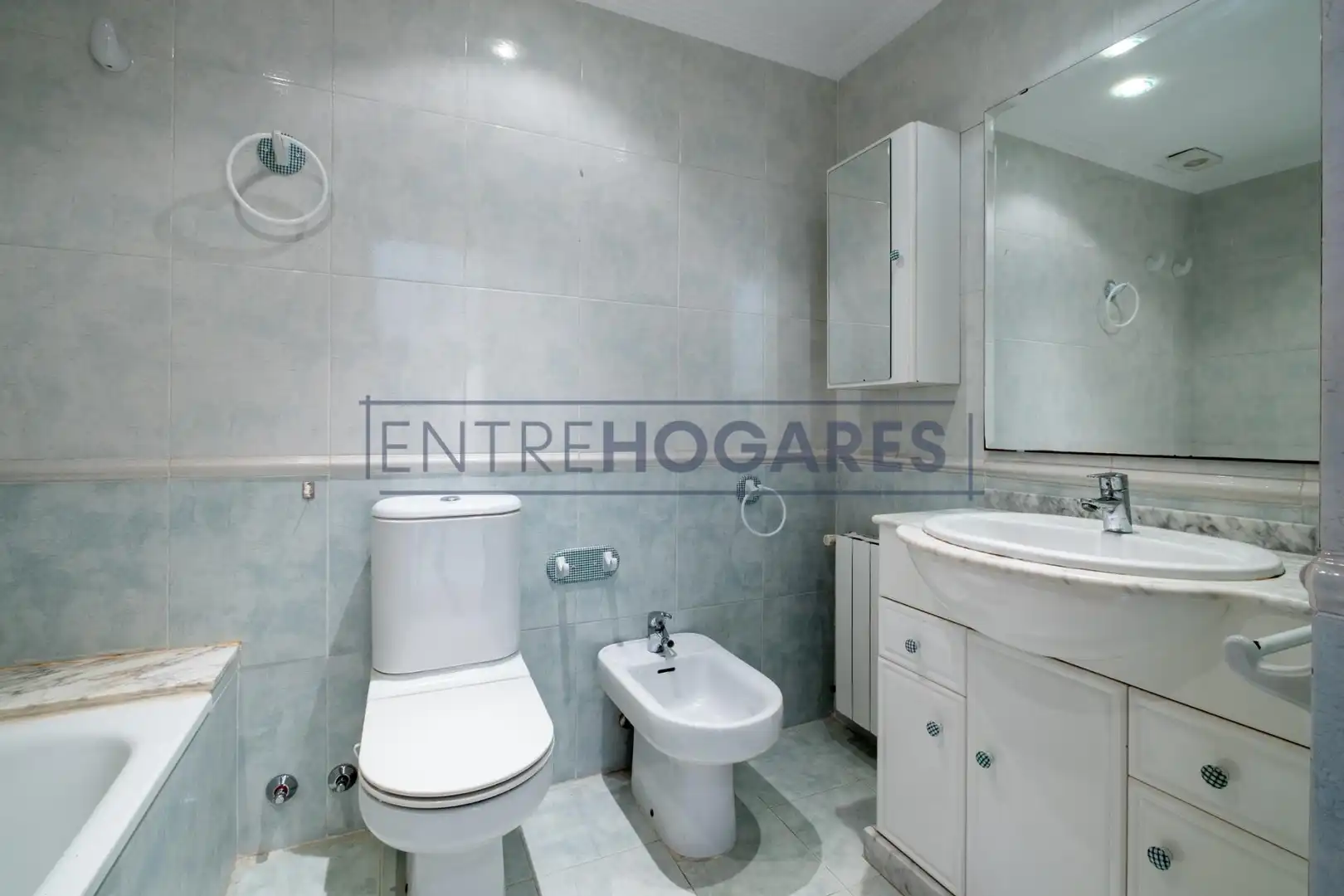 Badezimmer von Einfamilien-Reihenhaus zum Verkauf in Moncada