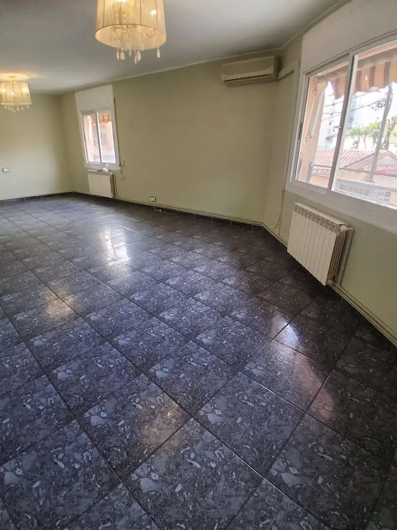 Flat for sale in Rubí  with Air Conditioner and Heating