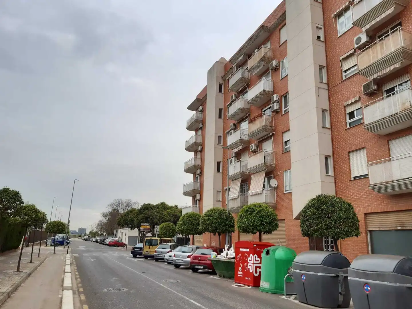 Vista exterior de Pis en venda en Mislata