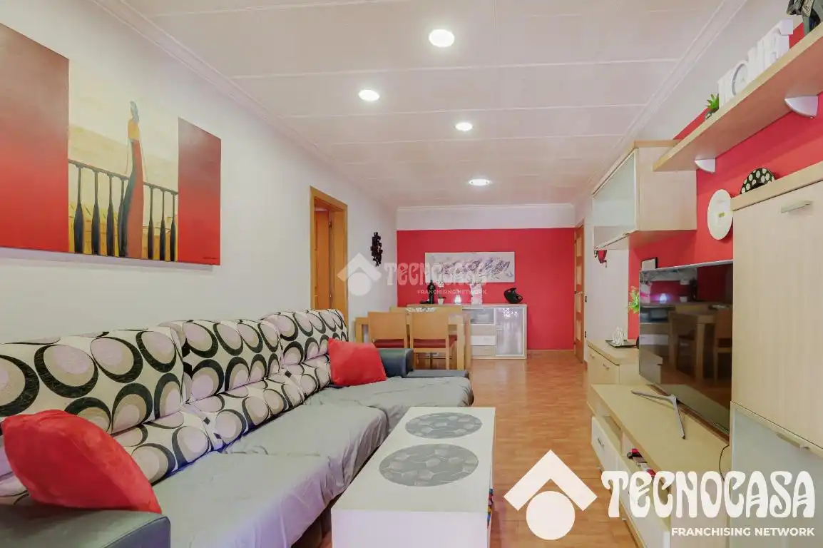 Sala d'estar de Pis en venda en El Prat de Llobregat