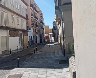 Vista exterior de Pis en venda en Algeciras amb Aire condicionat i Balcó